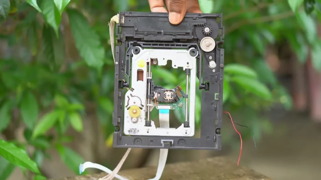DVD DC MOTOR